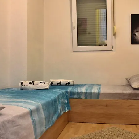Διαμέρισμα Hajdi *